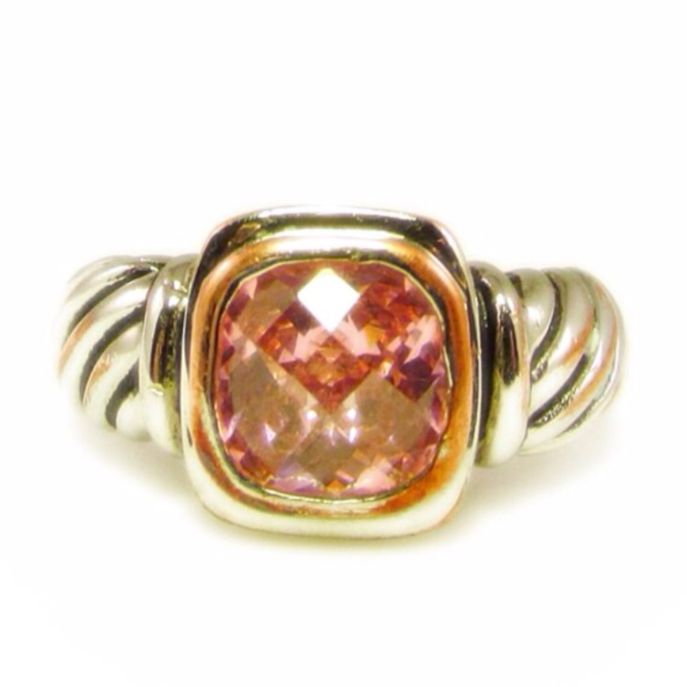 **CLEARANCE** Vintage Pink Stone Ring Size 6.5